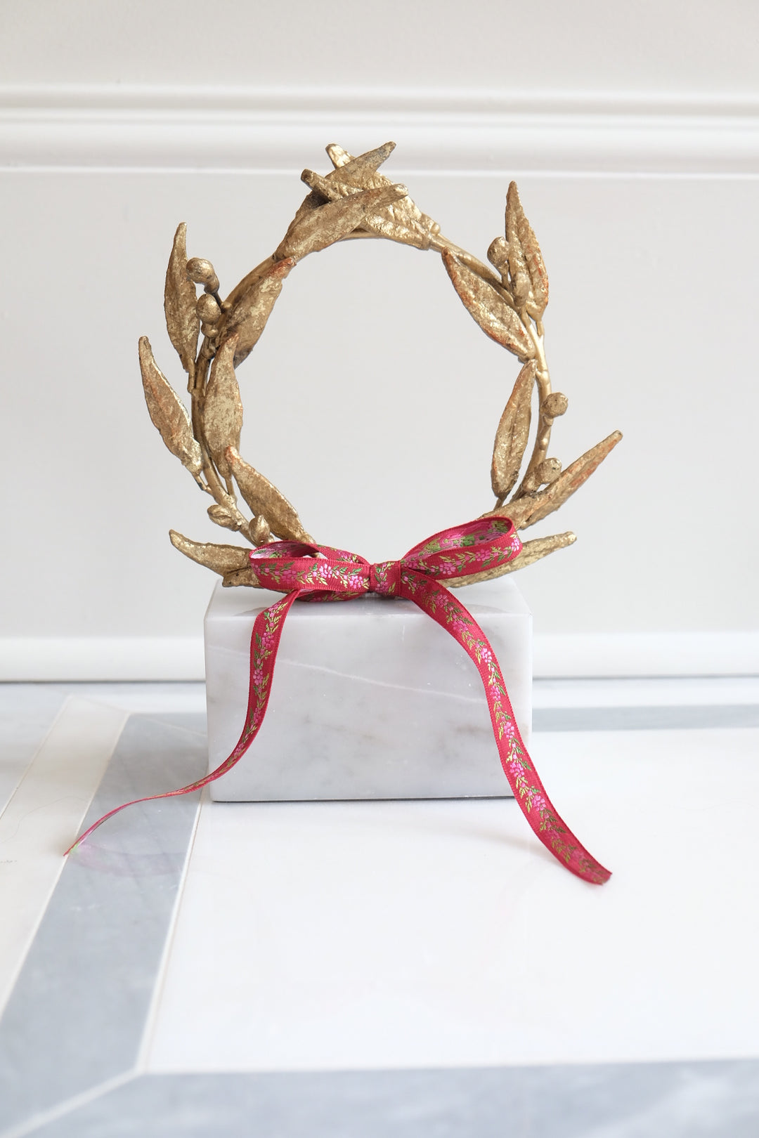 French Apollo Wreath with Bespoke Ribbon - Thin Red Floral
