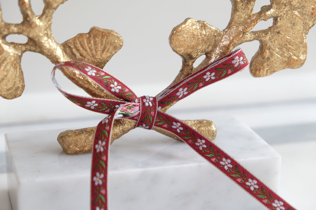 Ginkgo Statue with French Bespoke Ribbon - Thin Cranberry